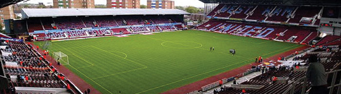 upton park taxi service